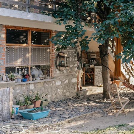 The House In The Village Pellumbas エクステリア 写真